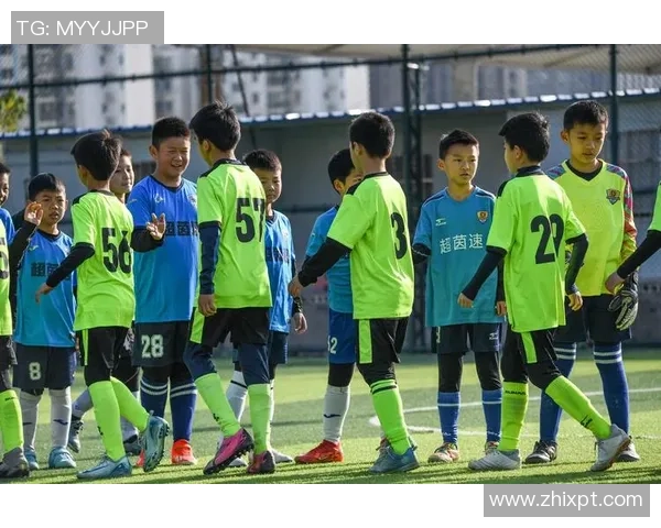 武汉足球队灵活性深度分析与其他球队的对比研究 武汉足球队灵活性深度分析与其他球队的对比研究