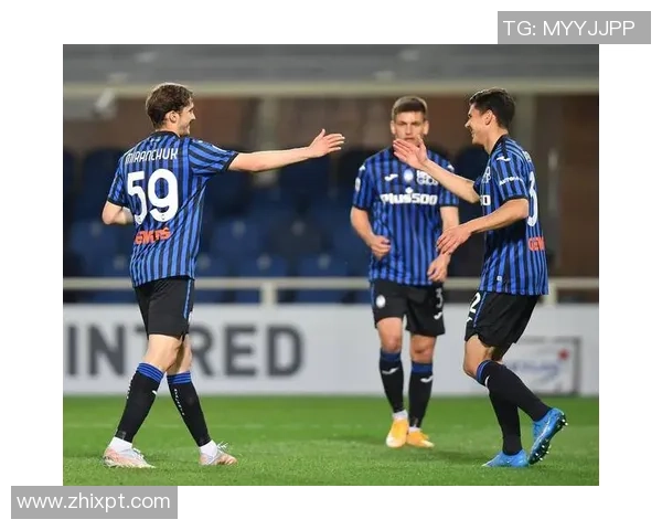 足球巨星精彩罚球瞬间集锦回顾与分析