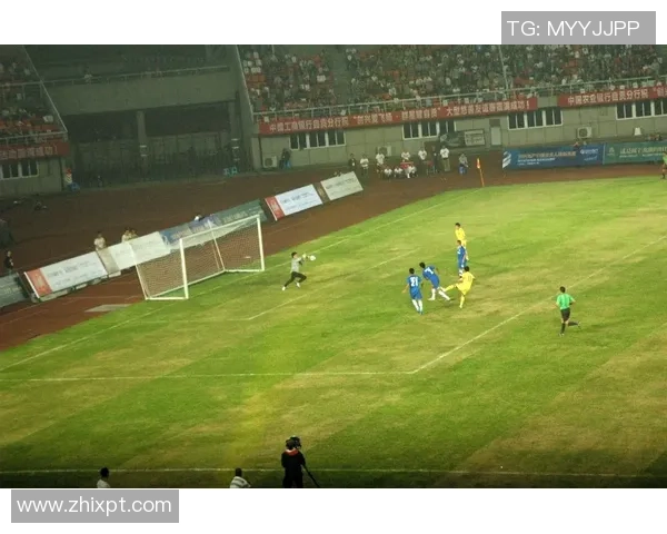 足球明星风云变幻历程高清图片回顾与分析 足球明星风云变幻历程高清图片回顾与分析