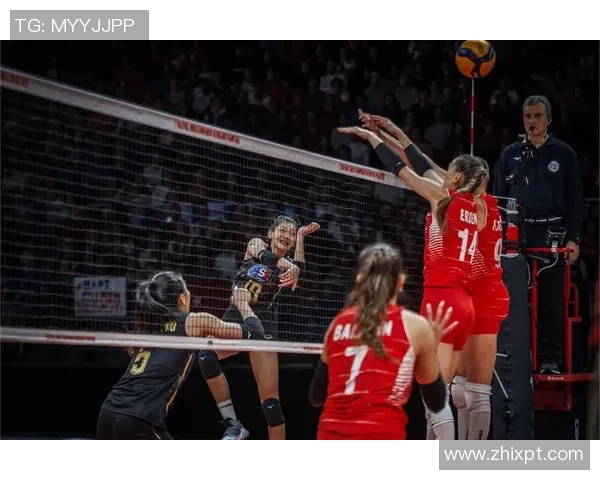 重庆排球队荣登排球灵活性排行榜首位展现卓越竞技实力与团队合作精神 重庆排球队荣登排球灵活性排行榜首位展现卓越竞技实力与团队合作精神